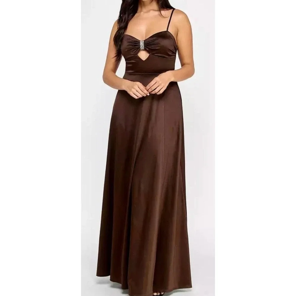 Jump Apparel Chocolate Brown Satin Rhinestone Prom Maxi Dress Size 3/4 NEW‎